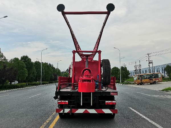 東風(fēng)天錦國六3型汽車鉆機
